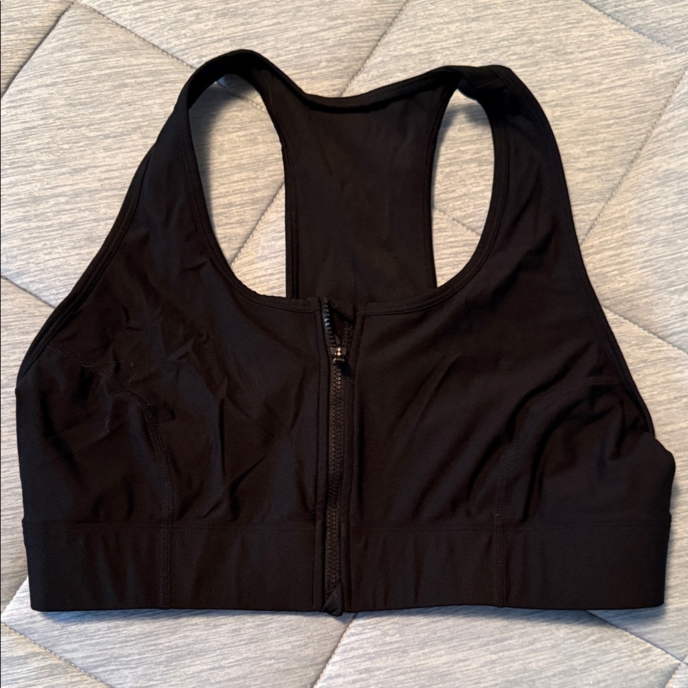 Fabletics On-The-Go Zip-Front Medium Impact Sports Bra